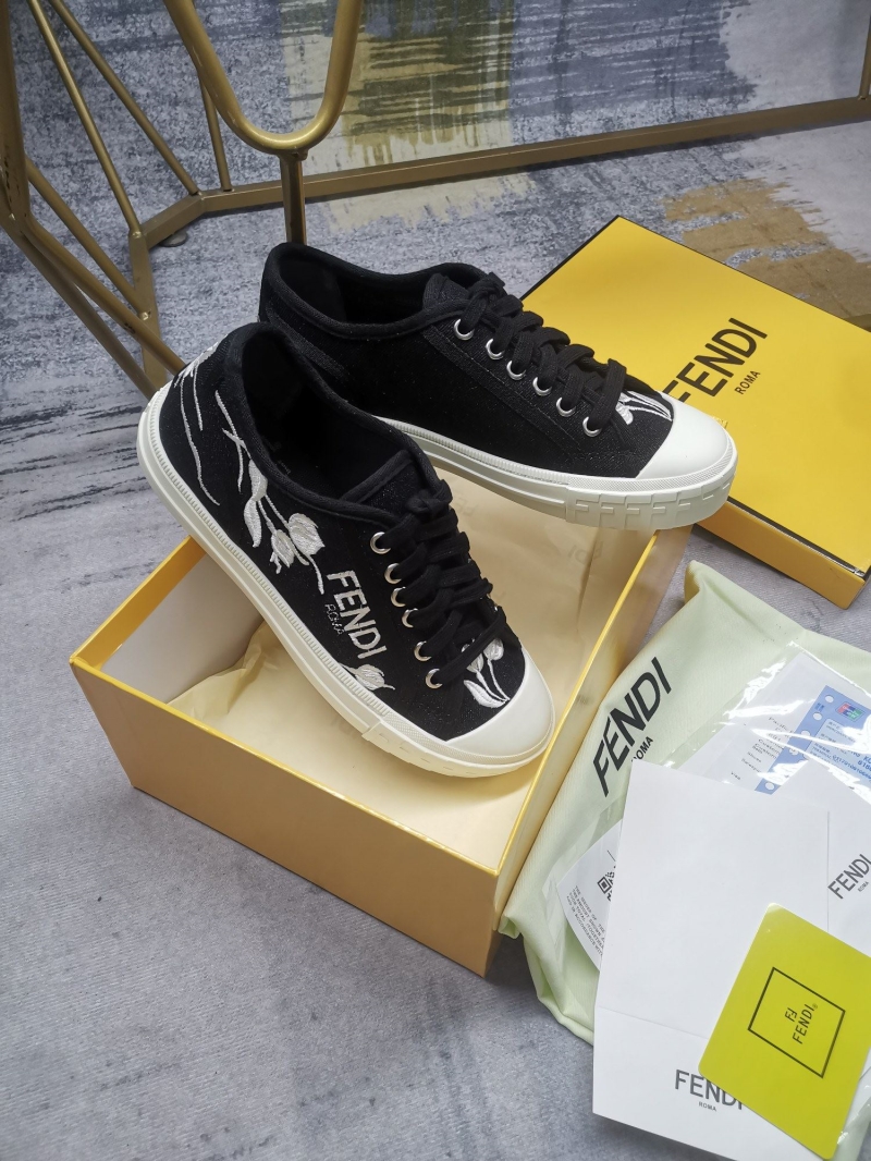 Fendi Casual Shoes